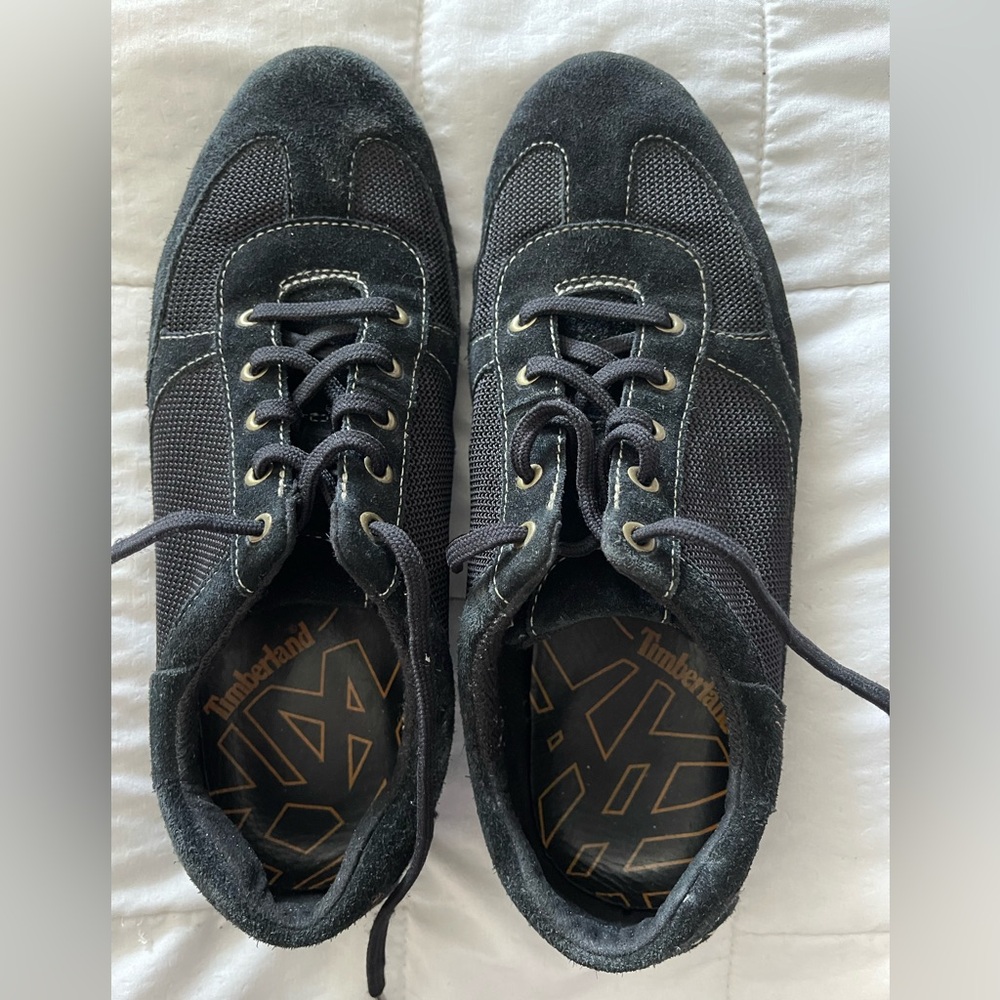 Timberland black suede/mesh runners. Excellent condition. Scuffing as in picture